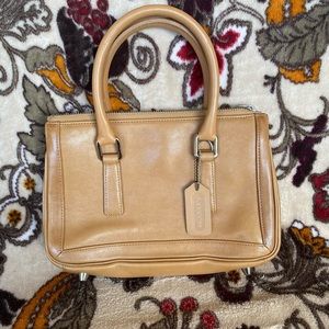 Vintage Coach Bonnie satchel